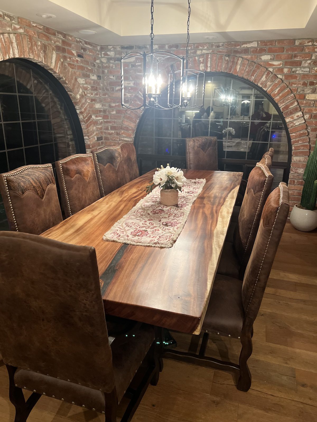 The Grand Island Live Edge Dining TableB - Ranch & Co Interiors